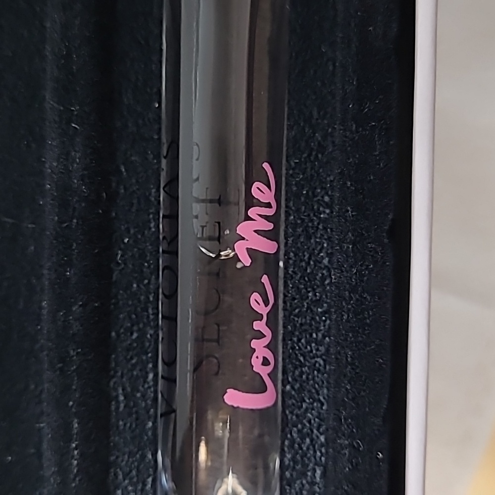 Victoria's Secret Love Me Gift Set - Picture 4 of 5